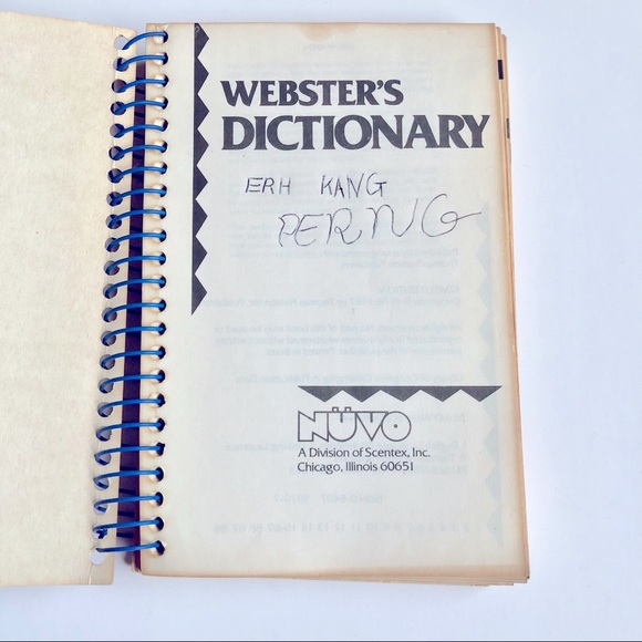 WEBSTER’S DICTIONARY Compact Spiral Pocket Version VINTAGE - Picture 3 of 13